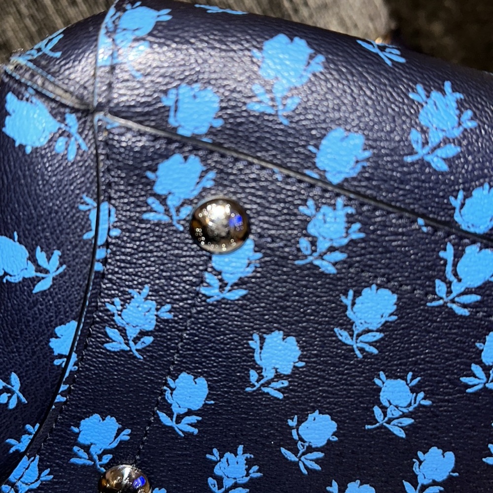 Purse - Picture 14 of 16